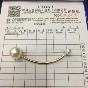 珍珠胸针