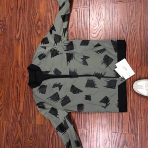 70D四面弹