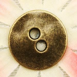 金属钮扣
