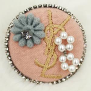 胸花