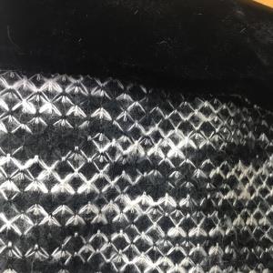 连达皮毛一体色织鳞纹