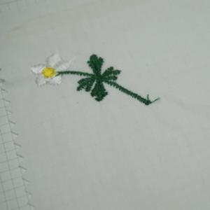 全棉绣花白色小花