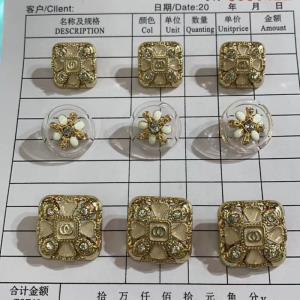 水钻钮扣*