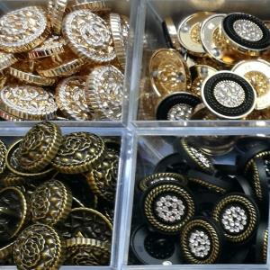 五金纽扣