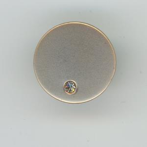 金属钮扣