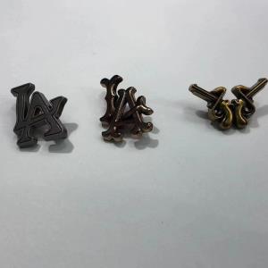 时尚潮流标牌皮标金属标