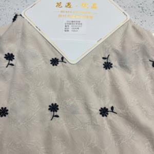 全棉纱罗提花绣花