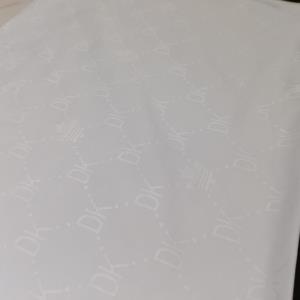 鼎晟国际风衣外套冲锋衣棉服24新款字母设计 压花设计风格工艺