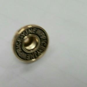 五金纽扣