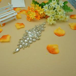 婚纱装饰