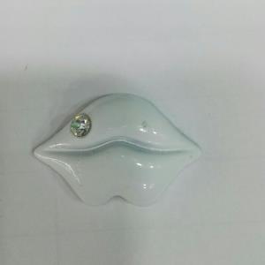 胸针