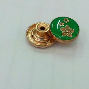 五金纽扣