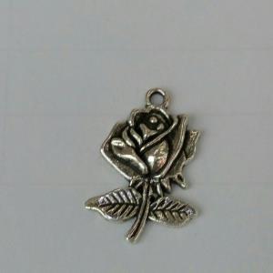 五金饰品