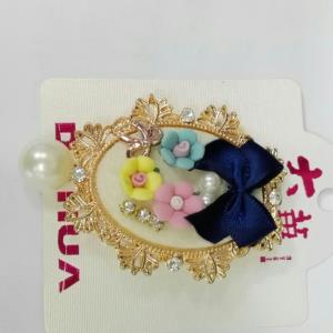 胸针