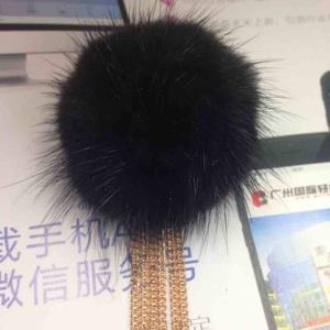 高档狐狸毛贴小链苏